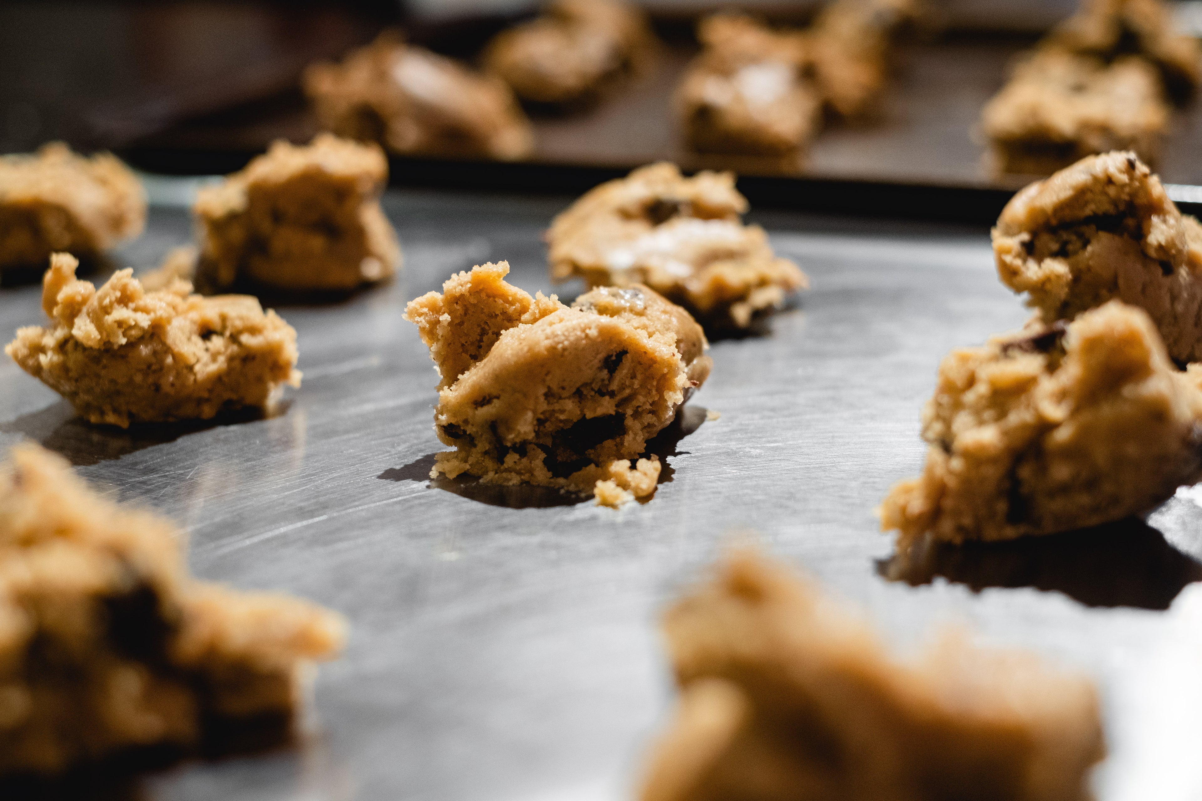 raw-cookie-dough-in-a-silver-baking-tray